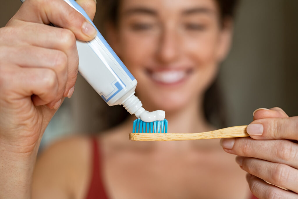 Best Toothpaste to Remove Plaque