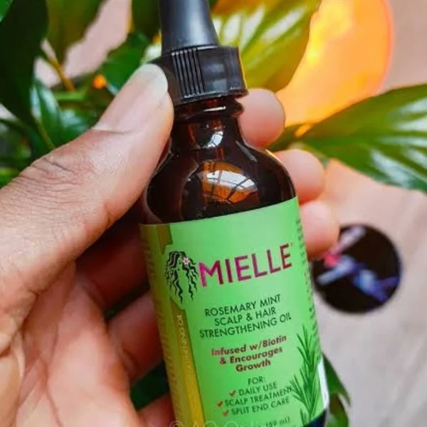 how to use mielle hair oil