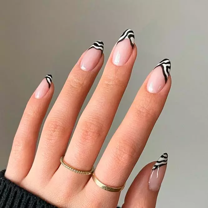 oval shaped nails