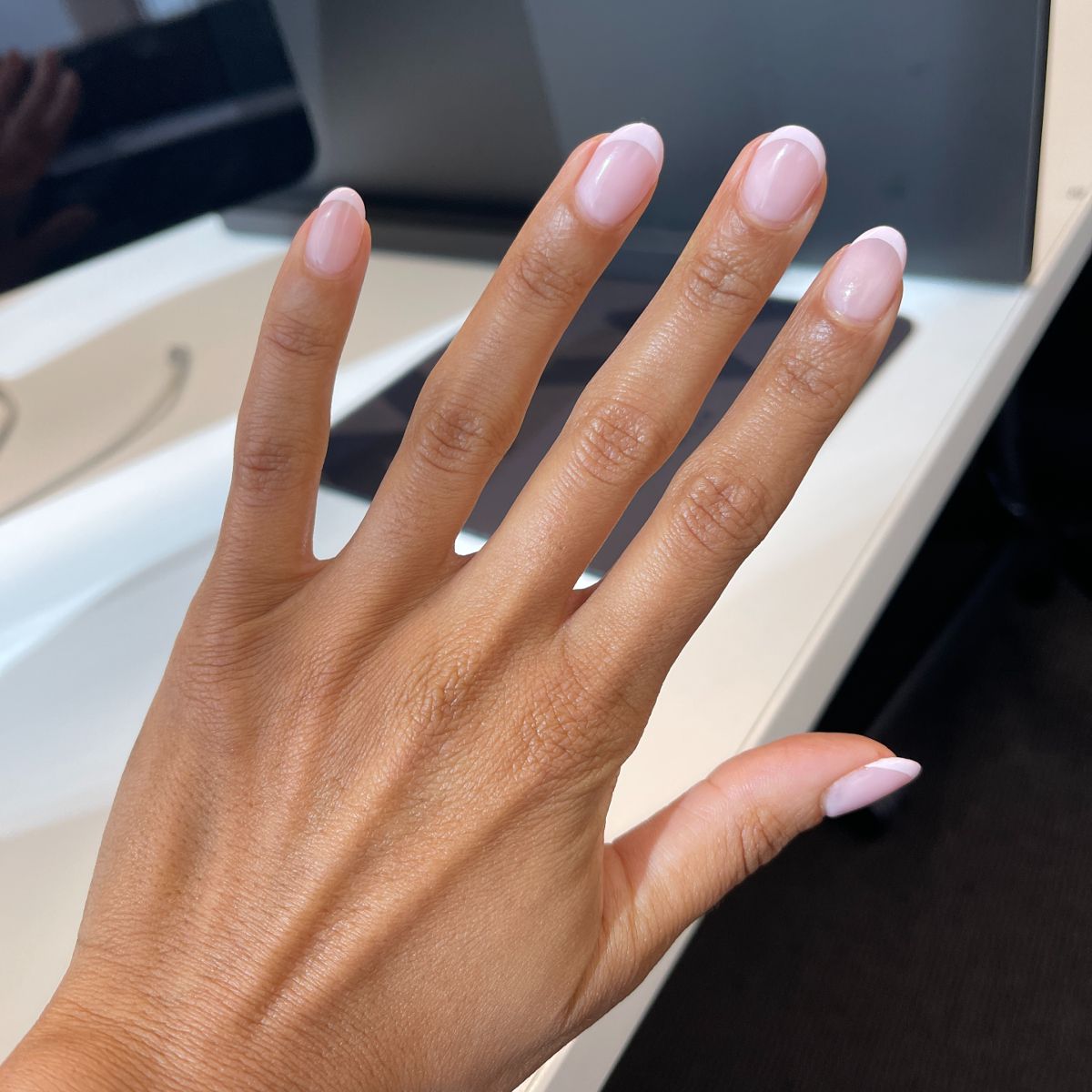 how long does gel nails last