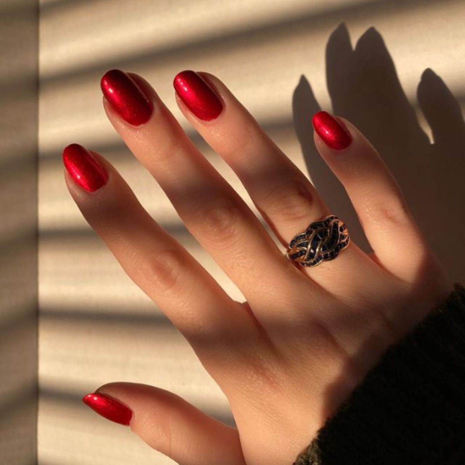 red chrome nails