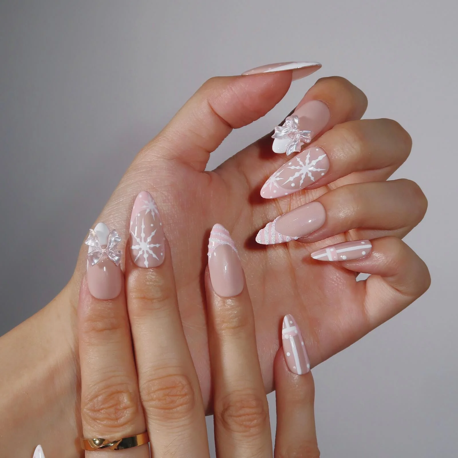 classy short french nails