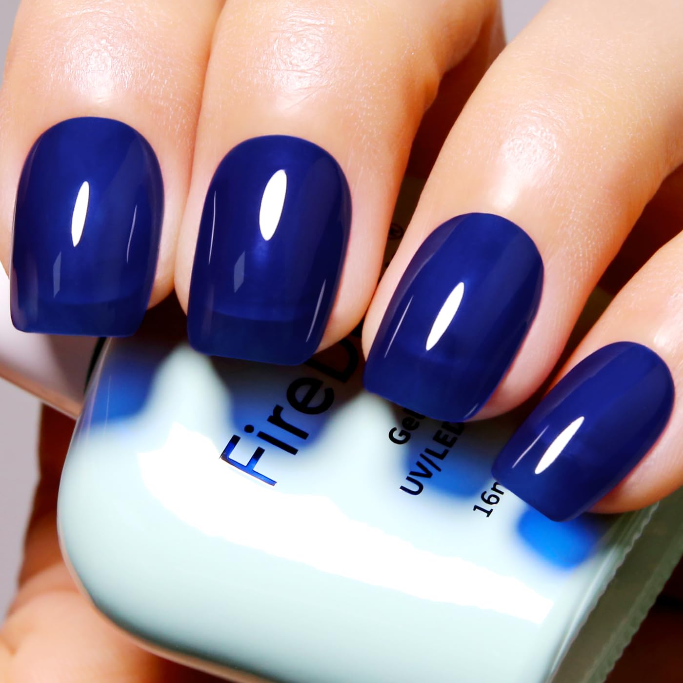 dark blue nails