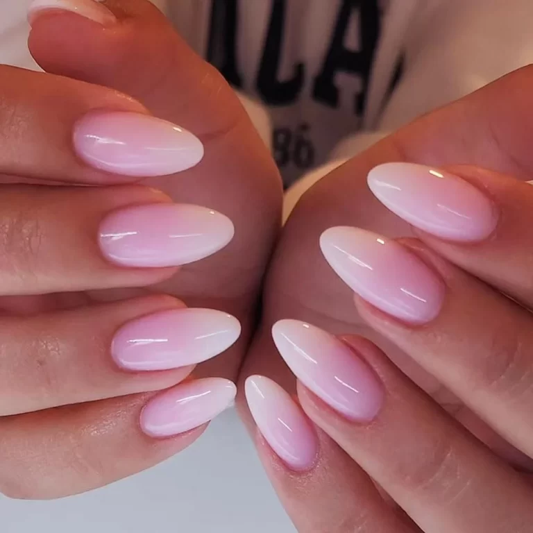 pink and white ombre nails