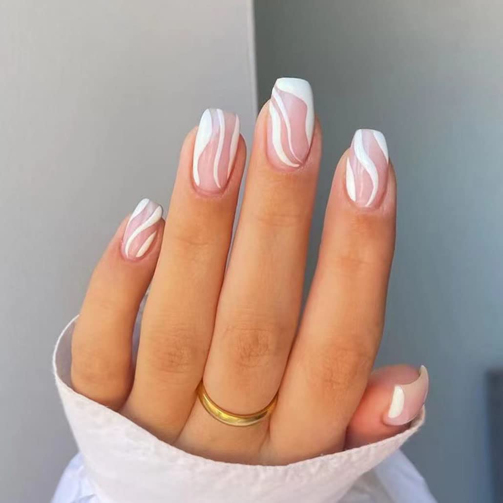 cute simple nails